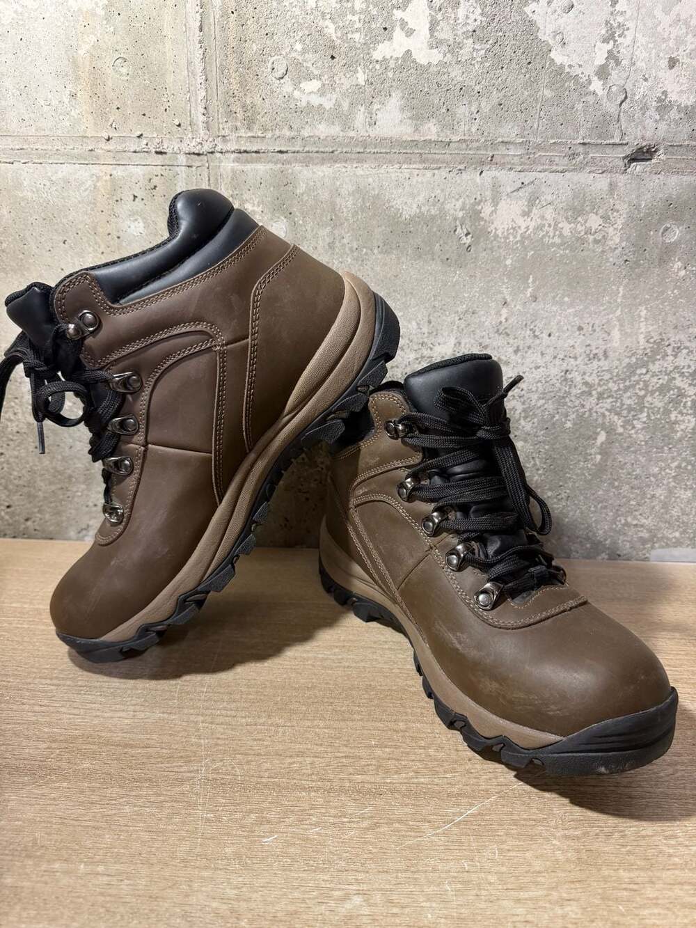 Northside Women's Waterproof Mid Hiking Boots